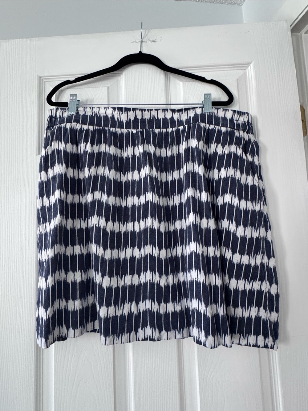 LOFT Navy and White Ikat-Style Mini Skirt